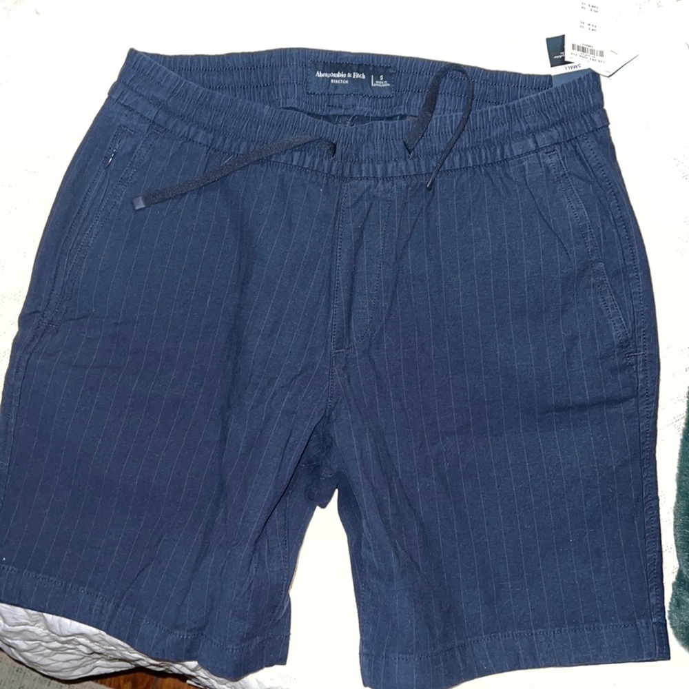 Abercrombie & Fitch navy shorts